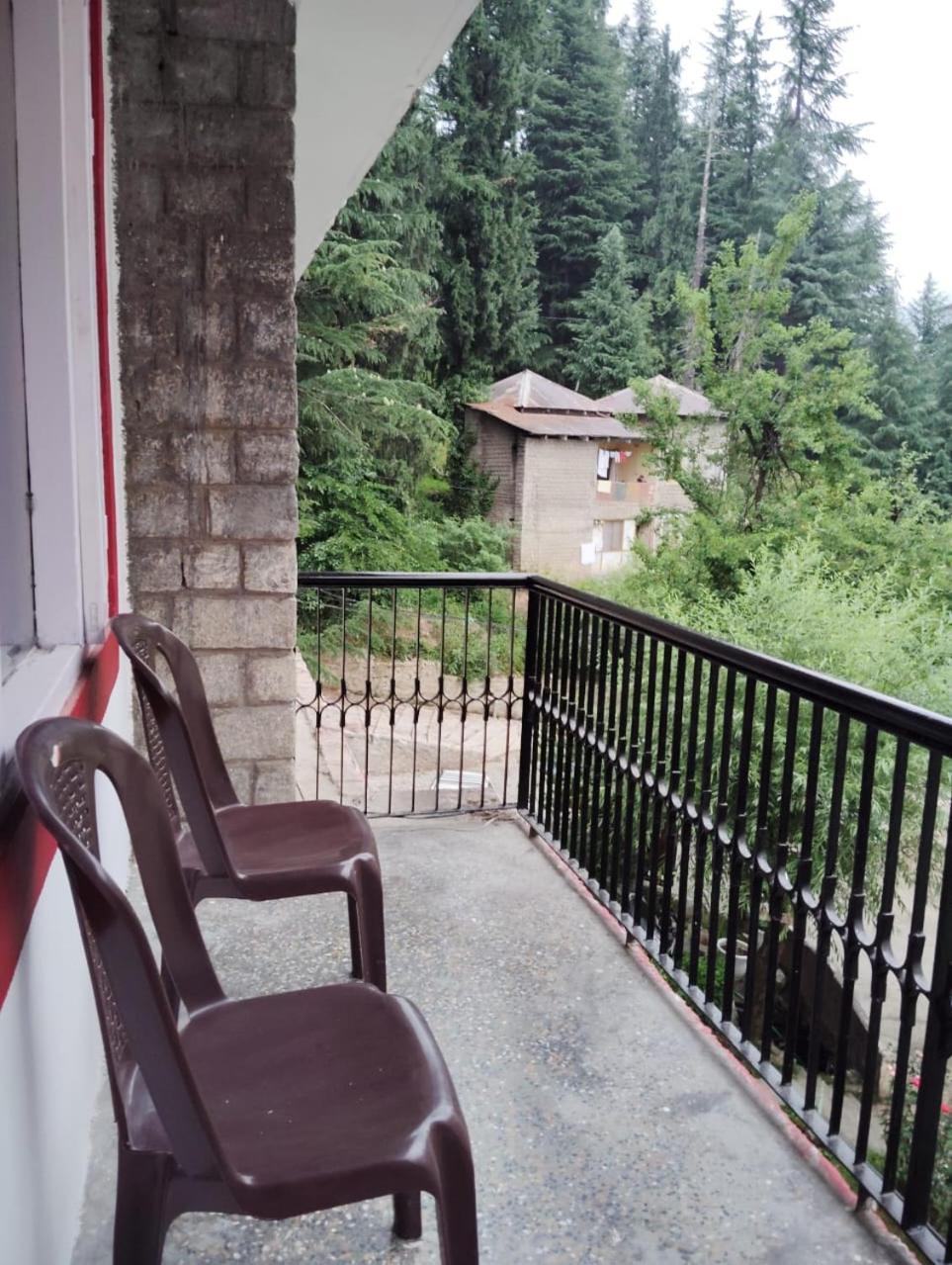 New Gulmarg Manali Hotel Buitenkant foto